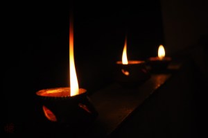 diwali_lamp_4 Pots of flame