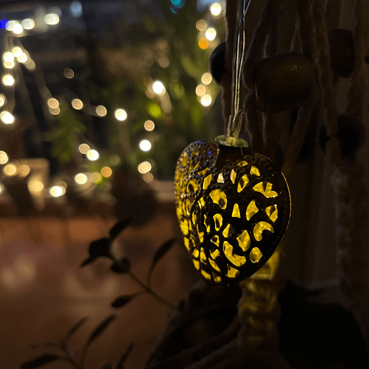 Decorative light in the shape of a heart
